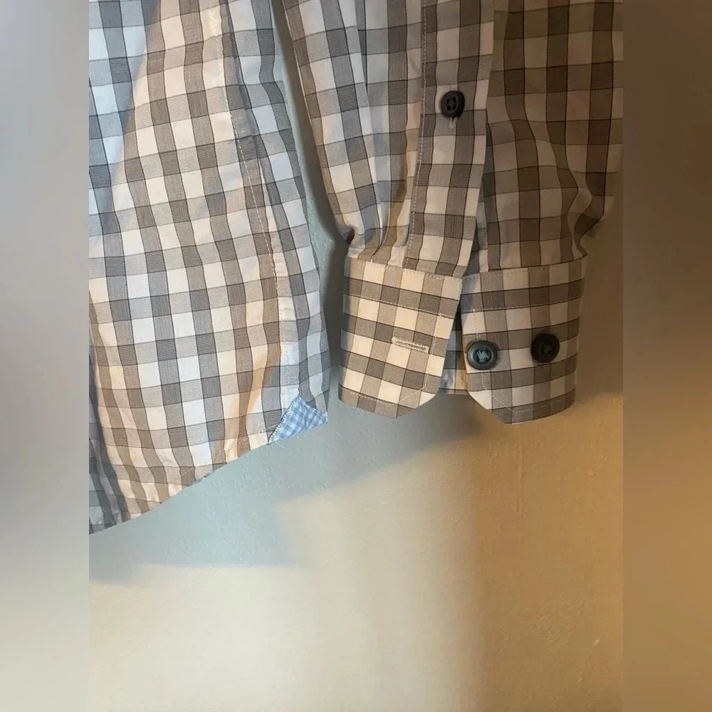Banana Republic | Grant Fit Dress Shirt | Size M